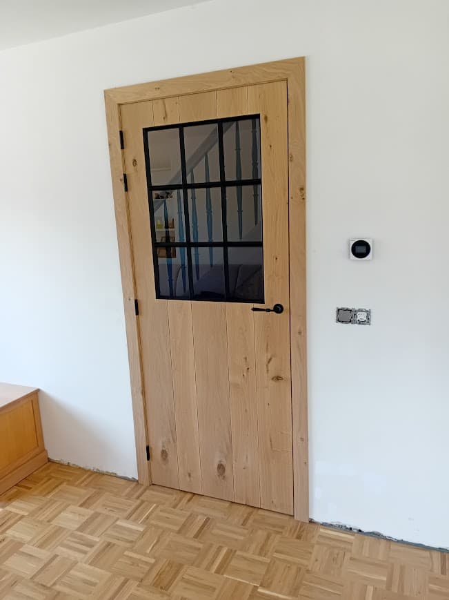 Houten binnendeur met glasraam